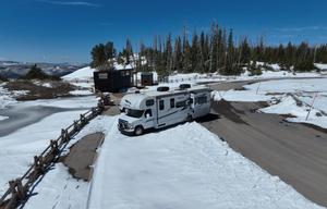 2025 American Coach Thor Motor Coach geniva RV rental photo 6