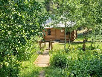 Path from Parking Area to Cabin
