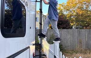 Miles & Smiles RV Rental