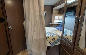 2017 Thor Motor Coach Freedom Elite 24HE RV rental photo 16