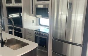 2022 Keystone RV Sprinter Limited 3590LFT
