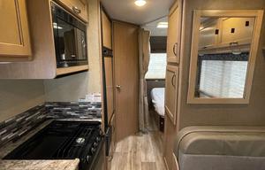 2018 Thor Motor Coach Four Winds 22B “Let’s Go!”