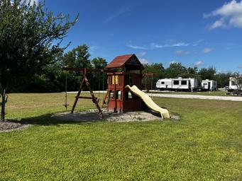 Paradise Acres RV Resort