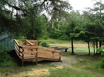 SEVENFATHOM BAY CABIN4