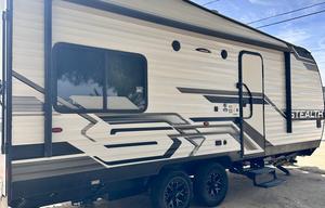 Friendly family toy hauler