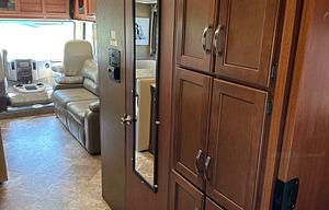 2016 Thor Motor Coach ACE 29.2 - SLEEPS 8