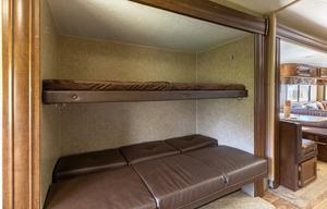 2016 Venture RV SportTrek 320VIK