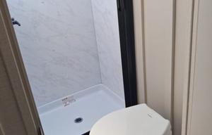 Fully Stocked!! - Economy 2027 East to West Entrada 2000NS E526