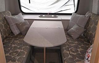 Rialta - Valentine Coach