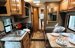 2018 Thor Motor Coach