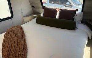 Lil Cozy Ready to Book Great for First Time RV'ers