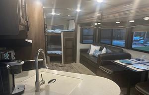 2019 Keystone RV Cougar Half-Ton Series 29BHS RV rental photo 3