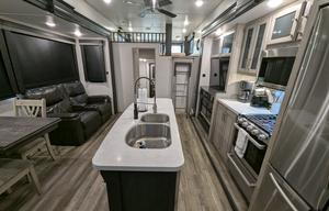 Keystone Avalanche | Large Double Suite w/ 2 Baths