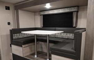 2022 Coachmen RV Catalina Summit Series 7 184BHS