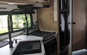 '24 Cherokee Grey Wolf Bunk House - Delivery ONLY