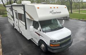 2014 Coachmen RV Freelander 32BH Chevy 4500