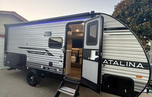 2026 Coachmen RV Catalina Summit Series 7 184BHSX RV rental photo 1