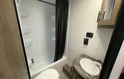 2021 Pioneer BH 250 RV rental photo 2