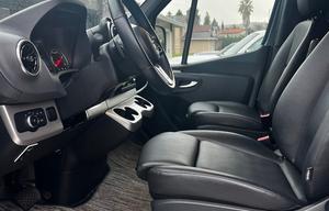 2021 Thor Motor Coach Sanctuary 19L