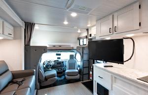 2022 EAST TO WEST Entrada 2900DS