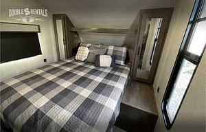 WILDWOOD X-LITE w/ Private Master & Bunk Beds