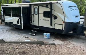 Best weekend ever 2018 Keystone Cougar 34 TSB