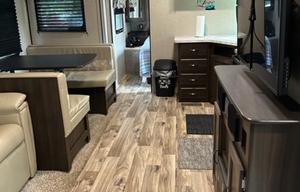 2018 Keystone RV Springdale 280BH RV rental photo 1