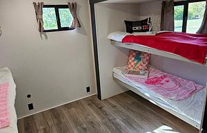 Spacious Shasta I-5–Sleeps 10 | Triple A/C & Bunks