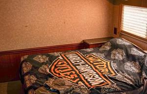 "PET FRIENDLY" Inniss Highway Haven