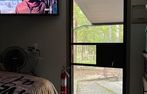 Portable Airbnb\2024 Dutchman Coleman Lantern 17B