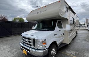 MIRA - 2017 Winnebago Minnie Winnie 31H