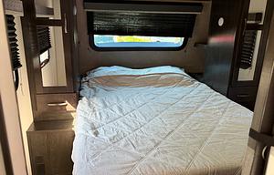 2020 Surveyor Luxury 267RBSS RV rental photo 10
