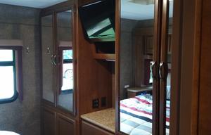 2014 Thor Motor Coach ACE 27 1