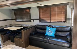 2019 CrossRoads RV Zinger ZR290KB