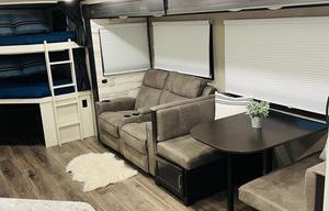 Family & Fido-friendly Travel Trailer Rental