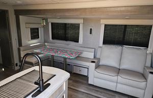 2024 Coachmen RV Catalina Legacy Edition 293TQBSCK