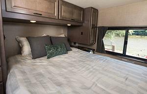2019 RV 30ft - White - A