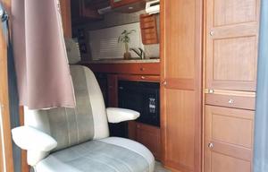 Chillux: 2014 Roadtrek Adventurous RS