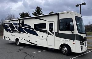 Mandy and DJ's family and Pet friendly RV