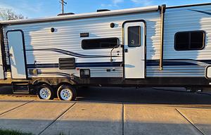 2021 Springdale 301TR RV rental photo 1