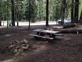 Red Fir Flat, Loop: RED FIR FLAT GROUP CAMPGROUND
