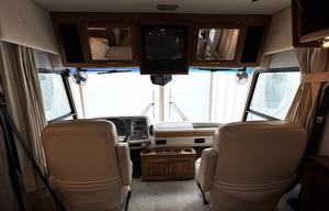 1998 National Tradewinds 7370