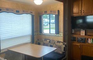 2007 Denali 28RLBS-M5 RV rental photo 10