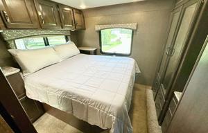 2019 Thor Motor Coach Chateau 31E