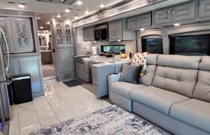 Megawatt: Solar Off-Grid Luxury Class A w/ Wifi
