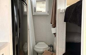 Family Adventure Bunkhouse – Easy Tow