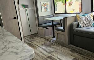 2023 Coleman 17B RV rental photo 5