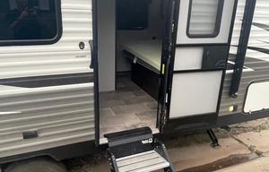 2020 Dutchmen RV Coleman Lantern LT Series 202RDWE