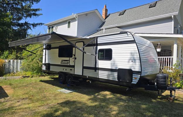 Brand New! 2025 Keystone RV Coleman 23B