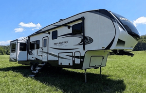 Grand Design Reflection | Deluxe Modern 5th Wheel